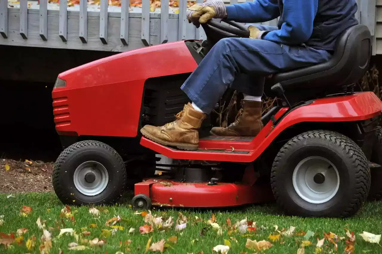 how to fix steering on riding lawn mower
