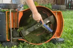 how to clean lawn mower blades