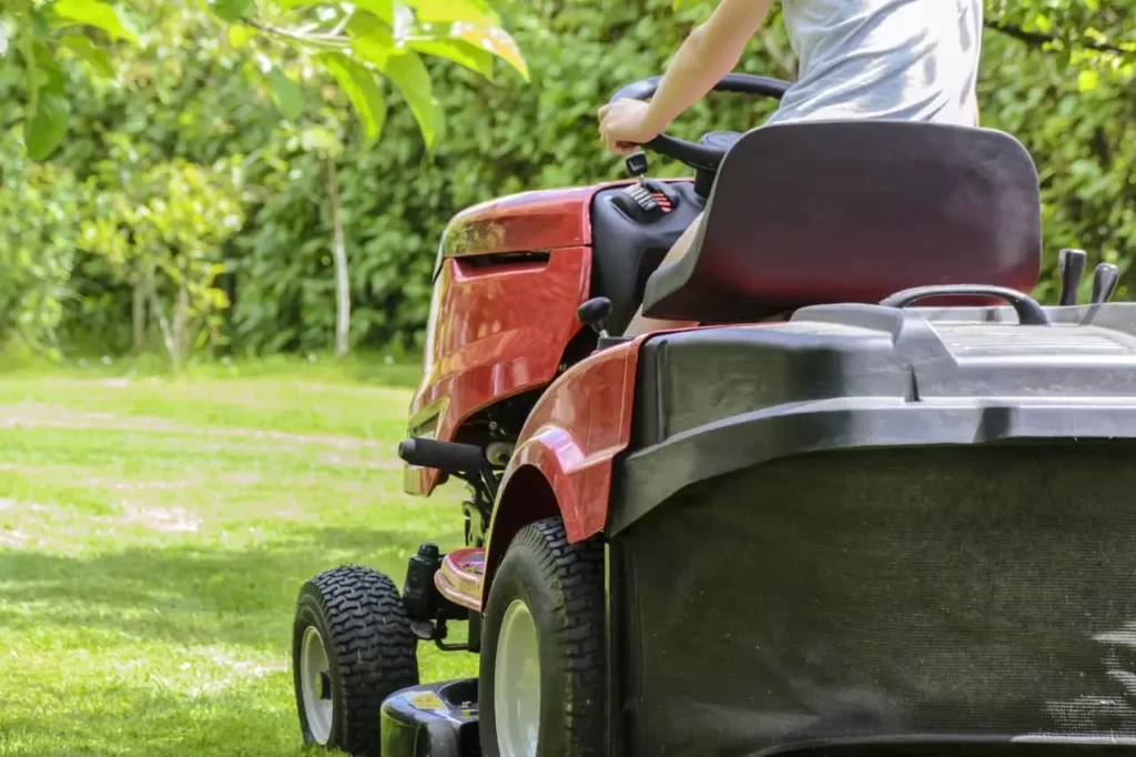 fixing steering problems on riding lawn mower